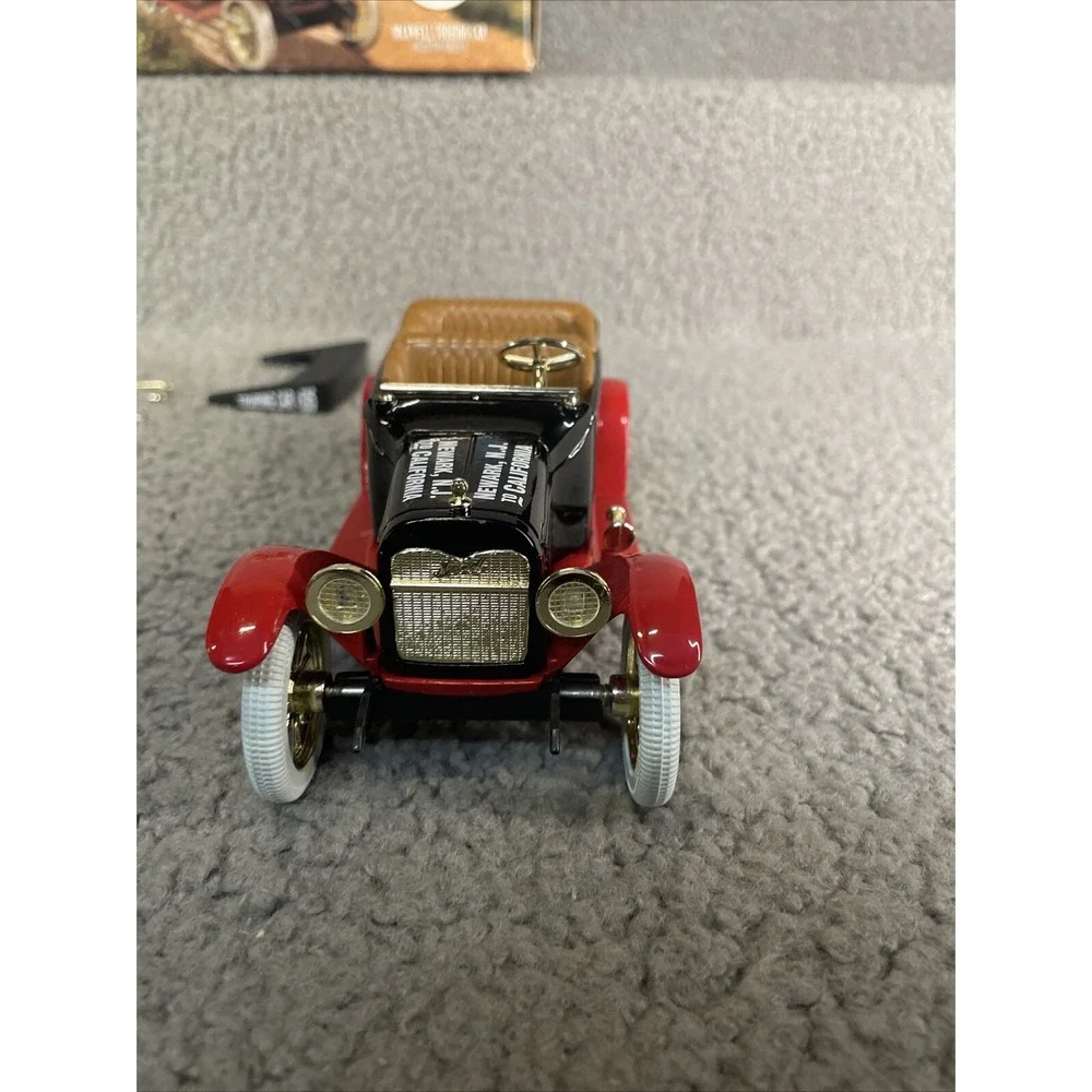 1917 Maxwell‎ Touring Car (Vintage Texaco, ERTL)